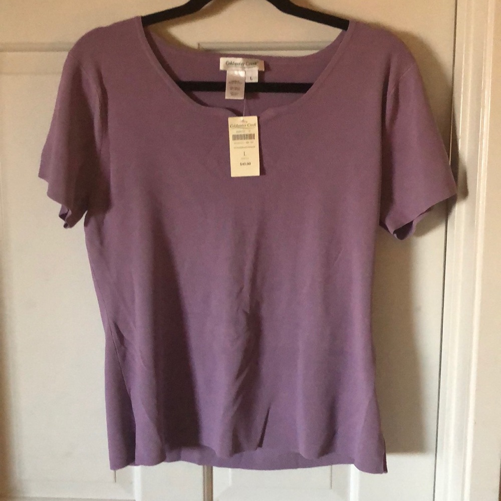 Lavender pull over short sleeve top